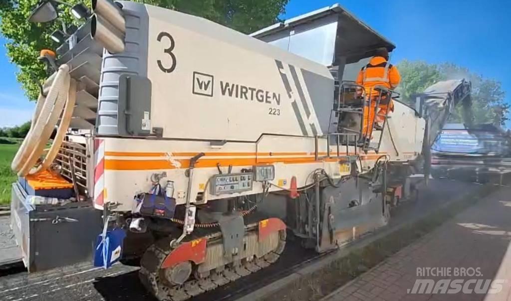Wirtgen W 220 沥青路面铣刨机|铣刨机