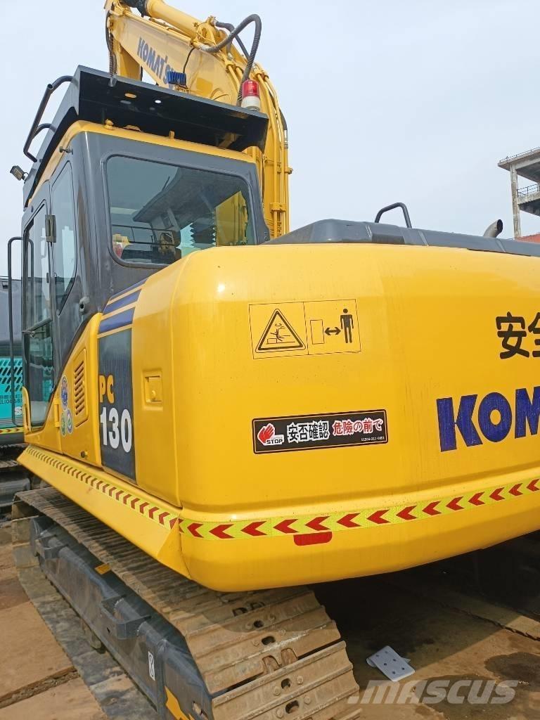 Komatsu PC130 履带挖掘机