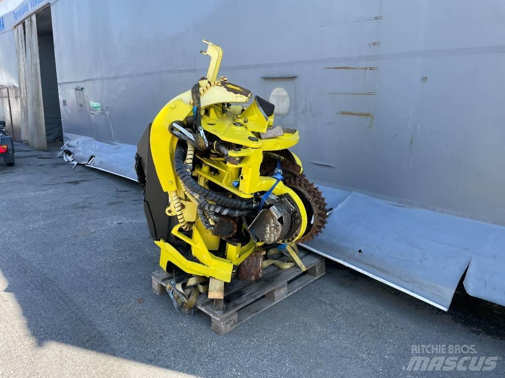 John Deere H 480 C 收割机机箱