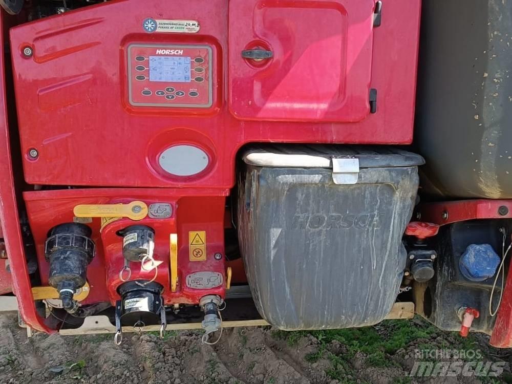 Horsch Leeb 6 LT 牵引式喷雾机