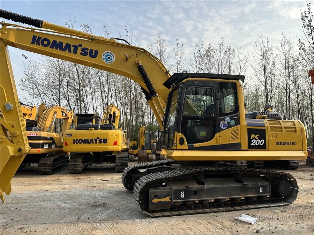Komatsu PC200-8 履带挖掘机