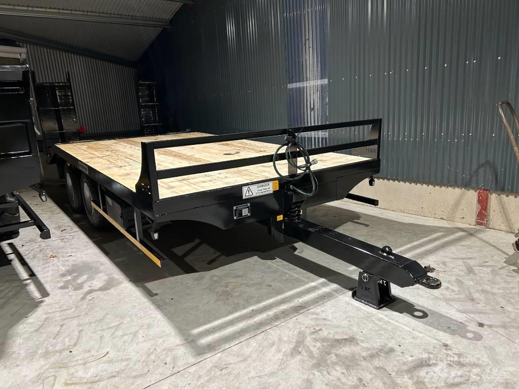 JNC Trailers 箱式拖车