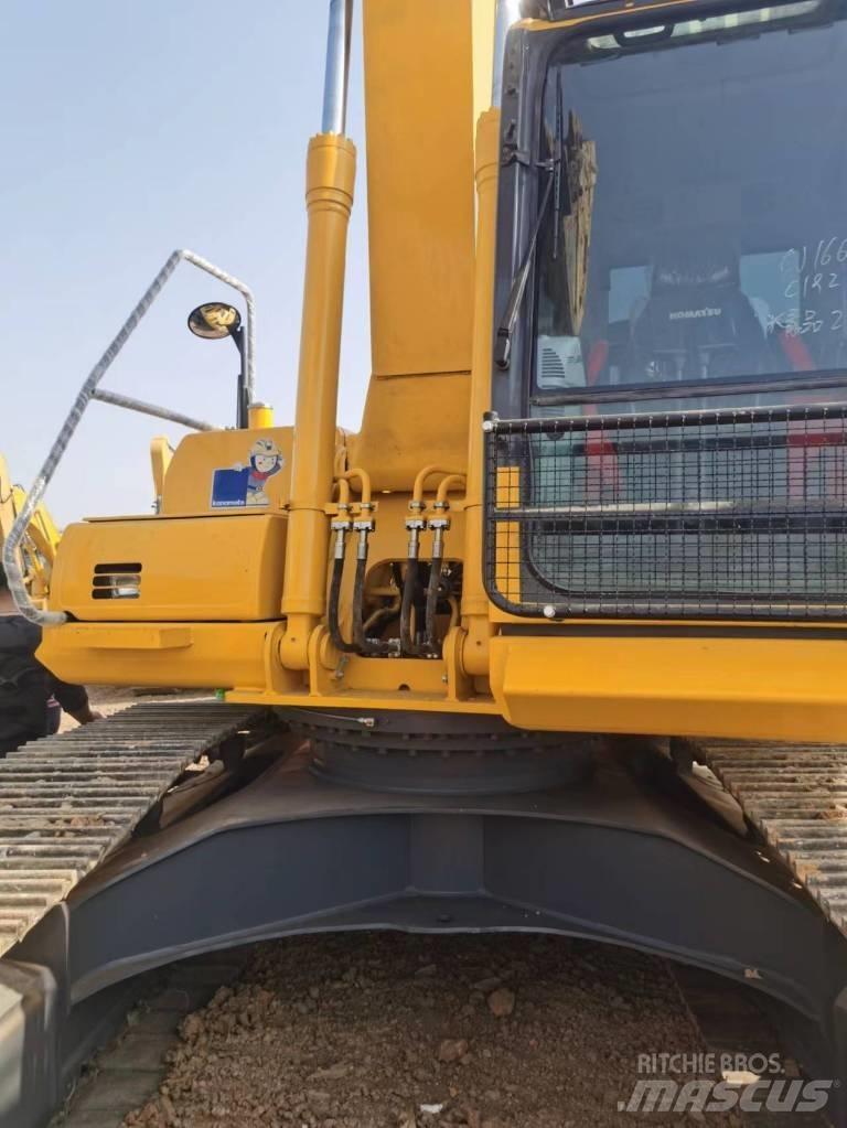 Komatsu PC 200 履带挖掘机