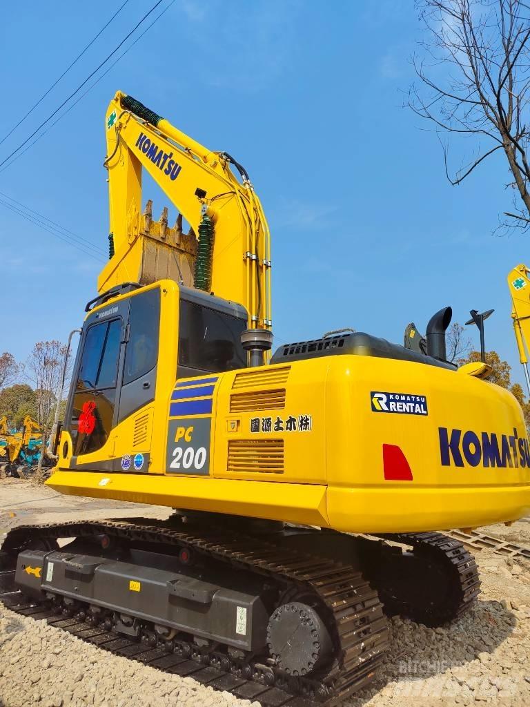 Komatsu PC 200 履带挖掘机