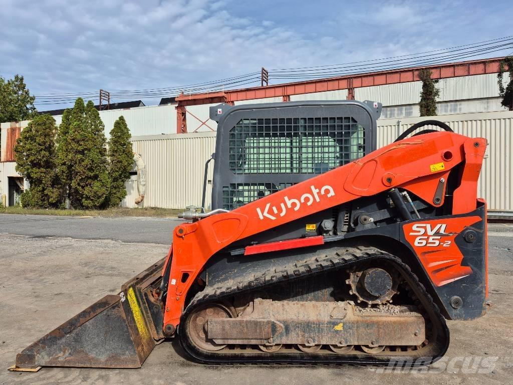 Kubota SVL 65-2 滑移装载机