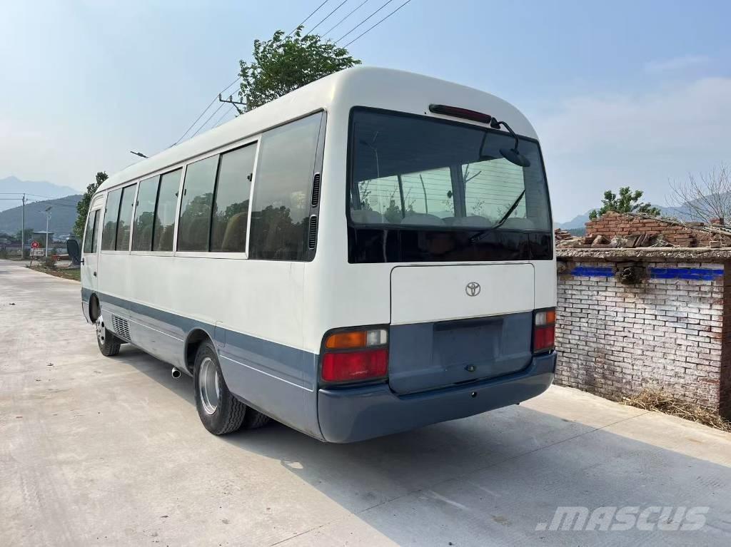 Toyota Coaster Bus 迷你巴士
