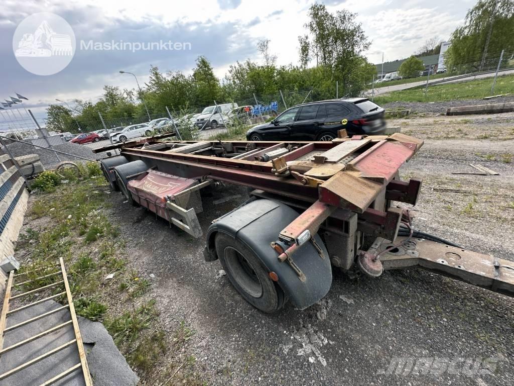 Istrail PKW 186 拆装式拖车