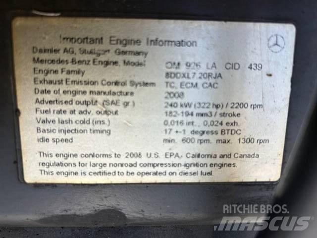 MB Crusher OM 926 LA 发动机