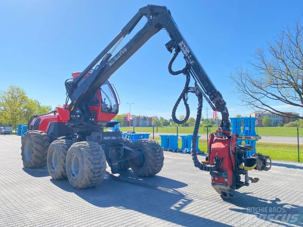 Komatsu 911 收割机