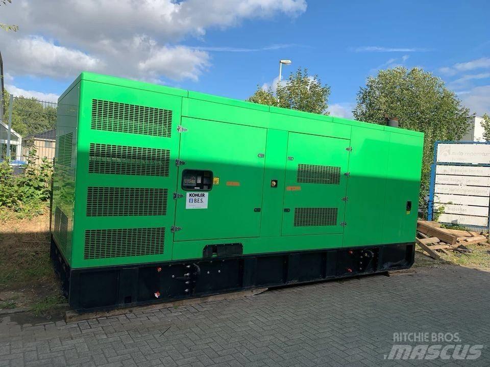 Mitsubishi 765 KVA 柴油发电机