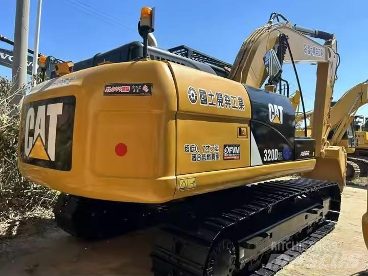 CAT 320 D L 履带挖掘机