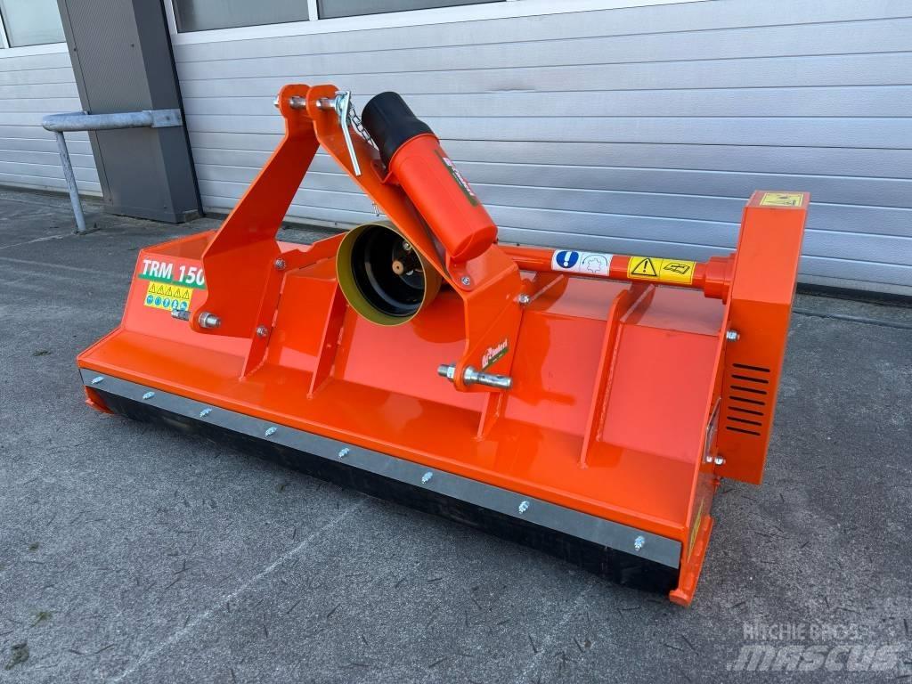  Rinieri TRM150 牧场割草机和切顶器