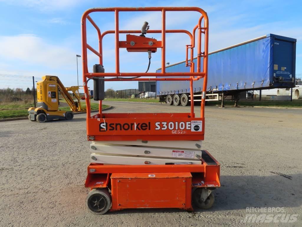 Snorkelift S 3019 E 电动叉车