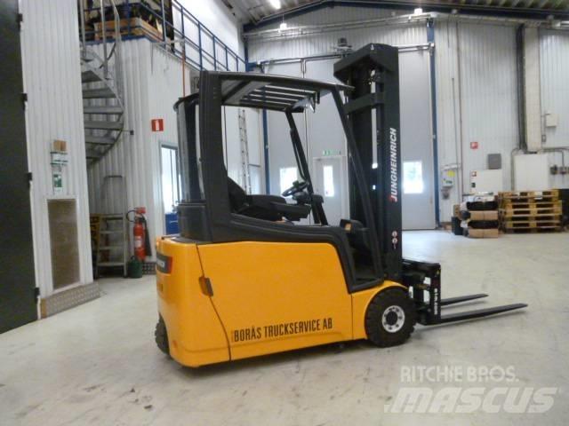 Jungheinrich EFG 216 电动叉车