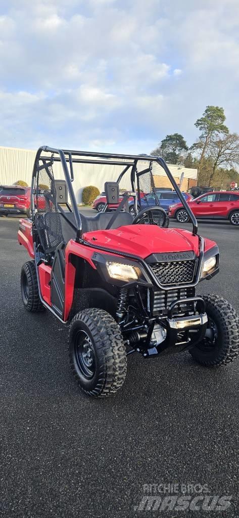 Honda PIONEER 全地形车