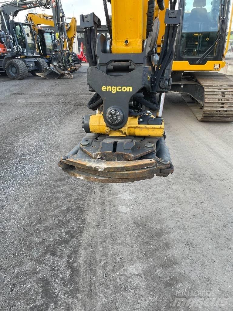 JCB 150X HD 履带挖掘机
