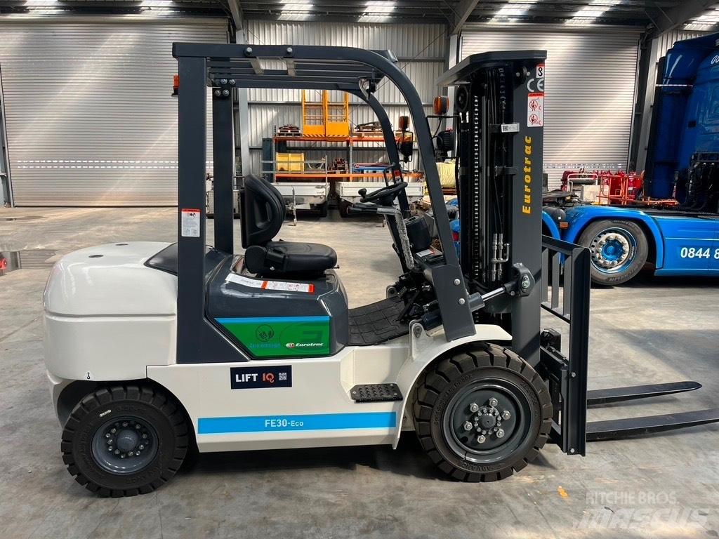 Eurotrac FE30 电动叉车