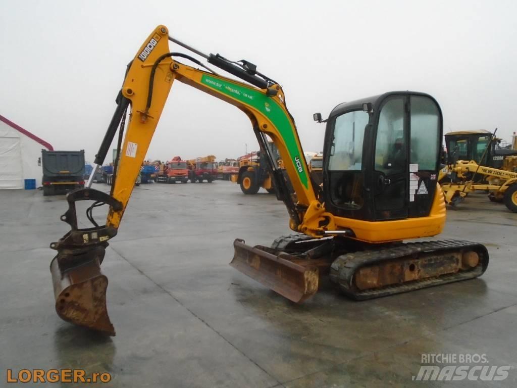 JCB 8055 RTS 小型挖掘机