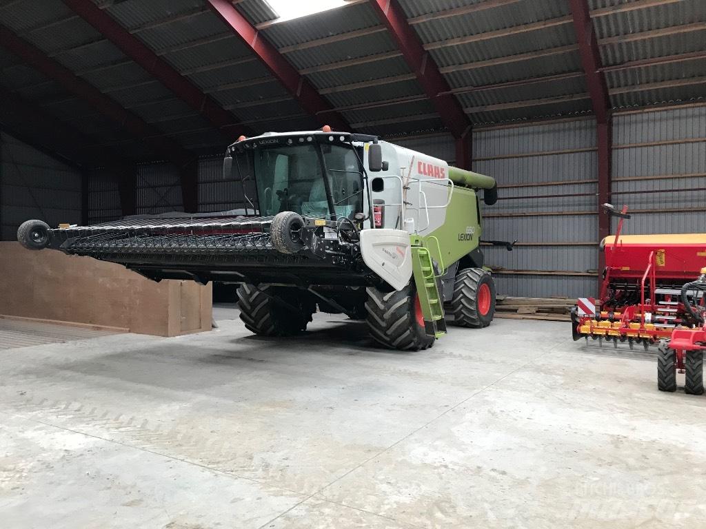 CLAAS Lexion 650 联合收割机