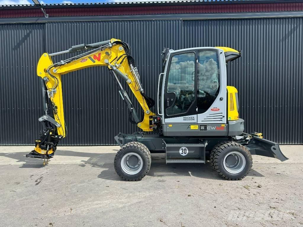 Wacker Neuson EW 65 轮式挖掘机