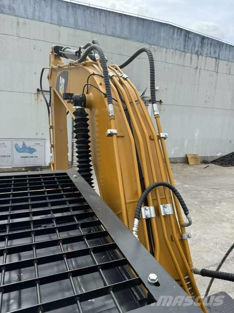 CAT 320 D L 履带挖掘机