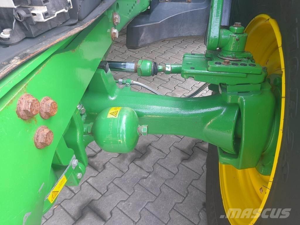 John Deere 6215 R 拖拉机/农用车