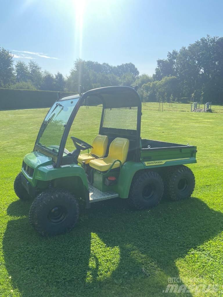 John Deere TH 6x4 沙滩车