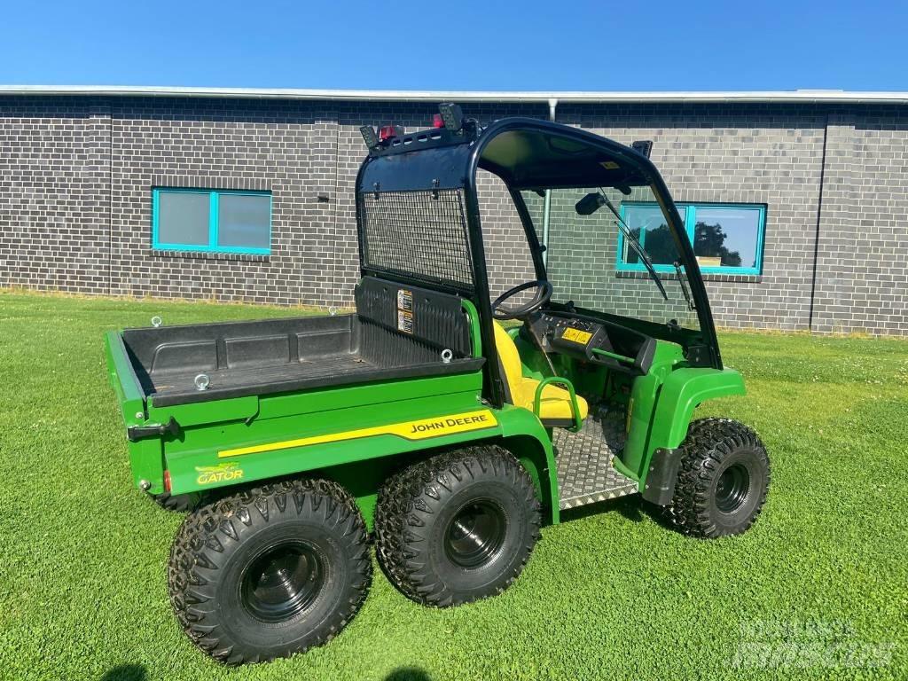 John Deere TH 6x4 沙滩车
