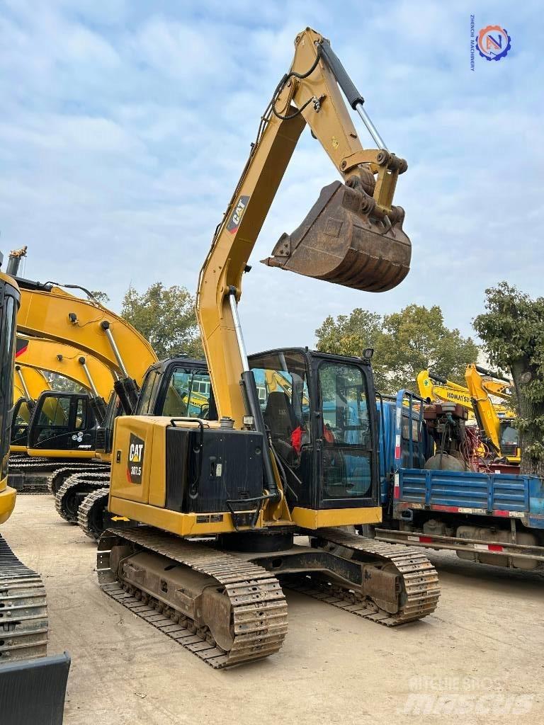 CAT 307 小型挖掘机