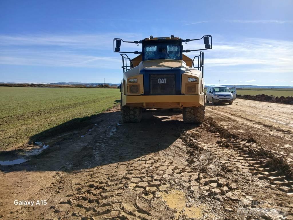 CAT 745 铰接式自卸车