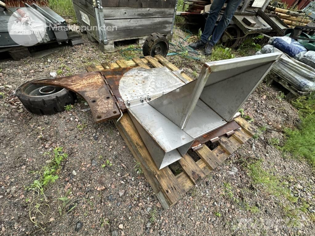  Rellock RSF 750 挖沟机