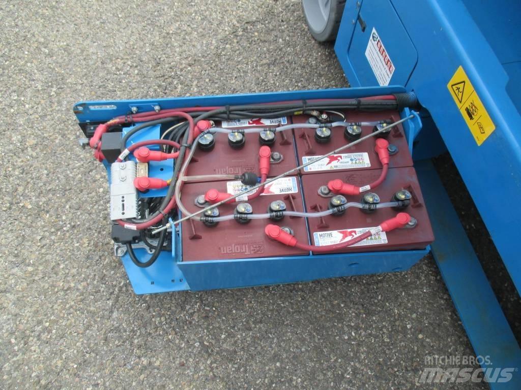 Genie GS 2646 剪叉式升降机