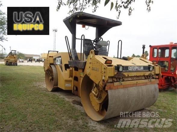 CAT CB-534DXW 单轮压路机