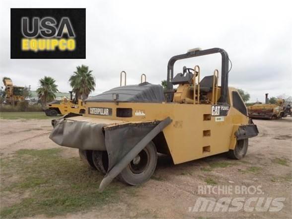CAT PS-360C 胶轮压路机
