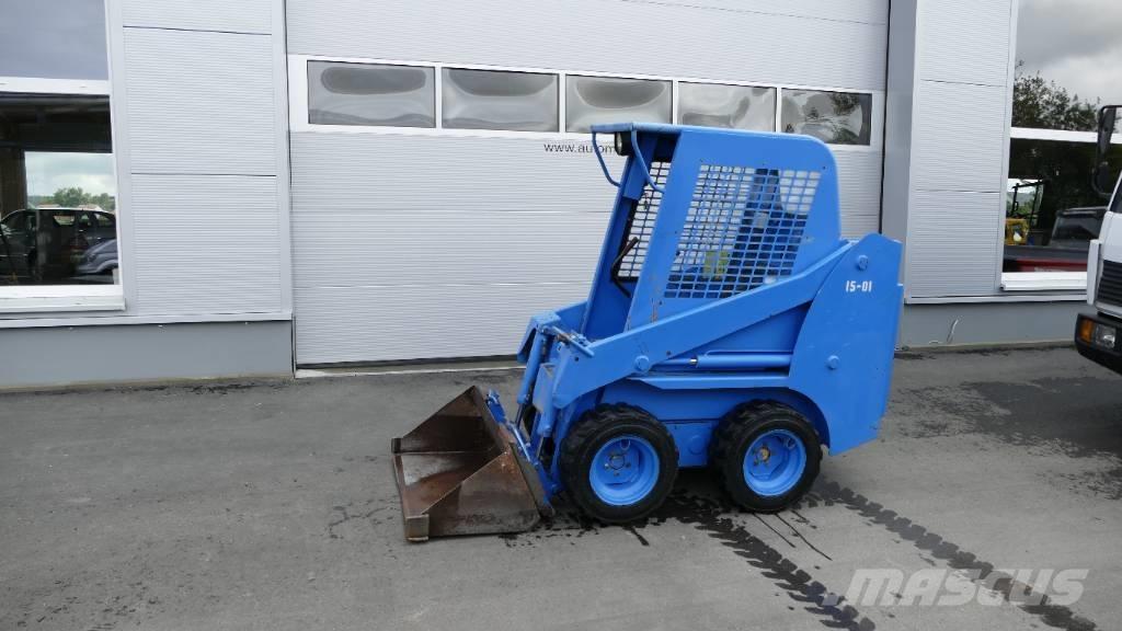 Gehl SL1635 滑移装载机