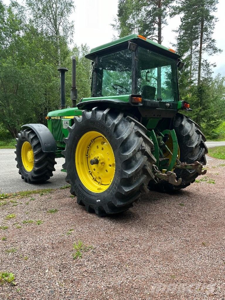 John Deere 4240 S 拖拉机/农用车