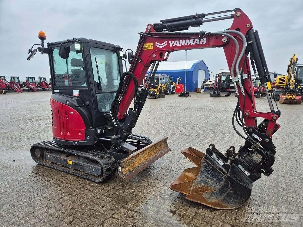 Yanmar Vio 33 小型挖掘机