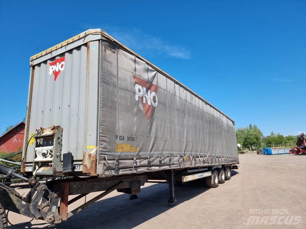 Krone MEGA 侧帘半挂车