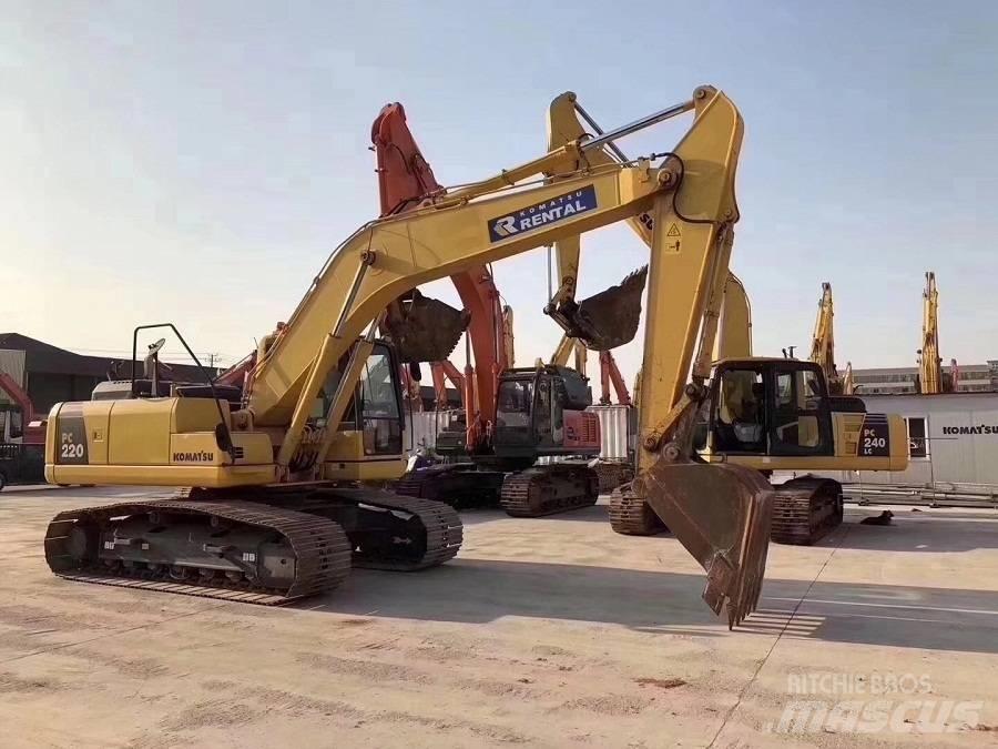 Komatsu pc220-7 履带挖掘机