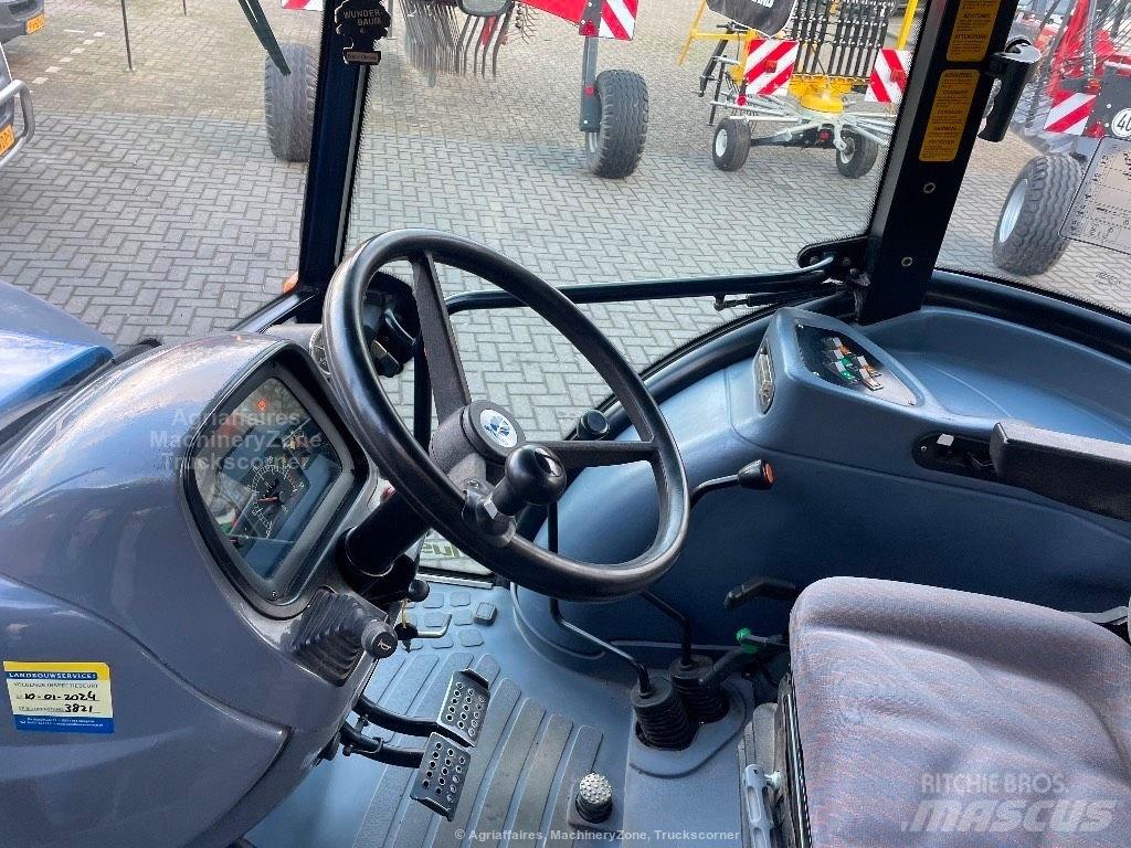 New Holland TD 95 D 拖拉机/农用车