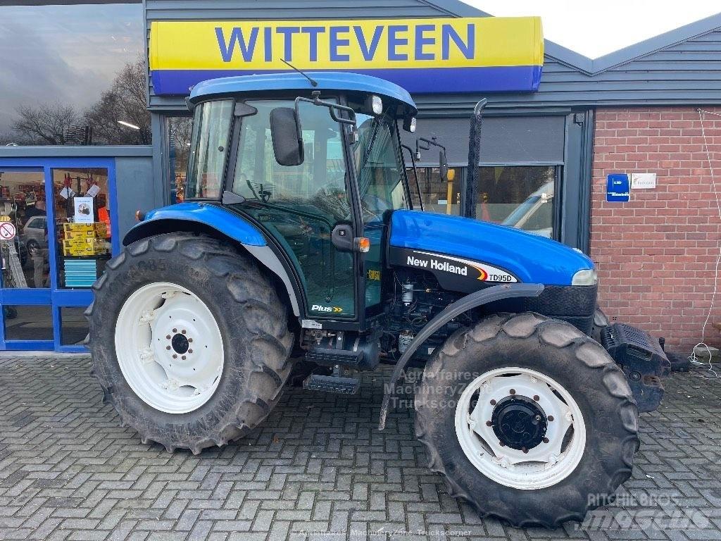 New Holland TD 95 D 拖拉机/农用车