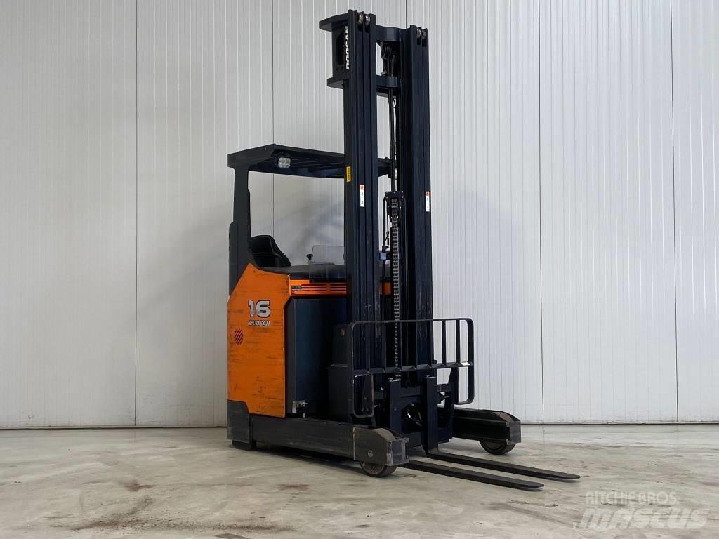 Doosan BR16JW- 7 PLUS 前移式叉车