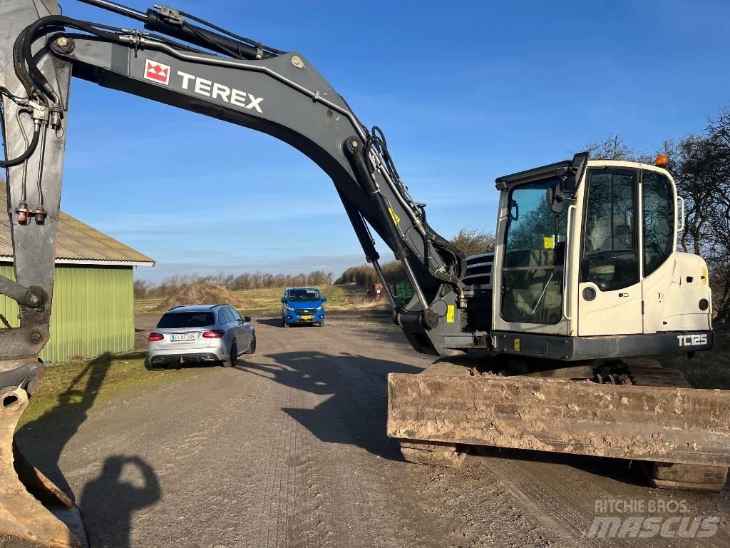 Terex TC 125 中型挖掘机