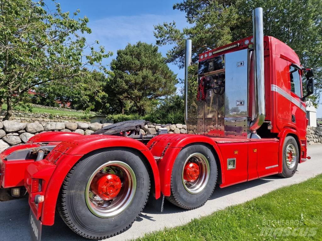 Scania R 730 牵引车