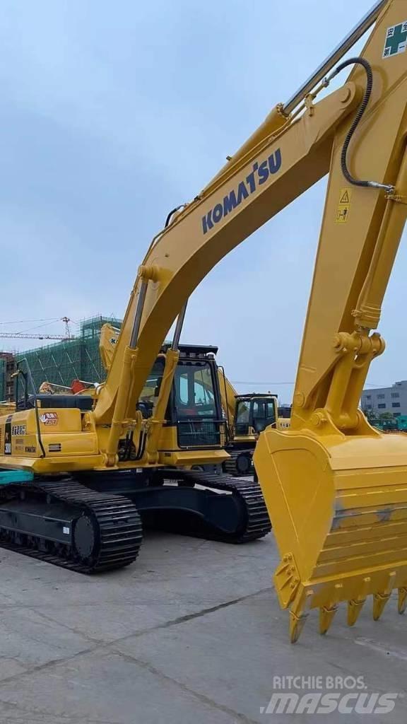 Komatsu PC 300-8 履带挖掘机