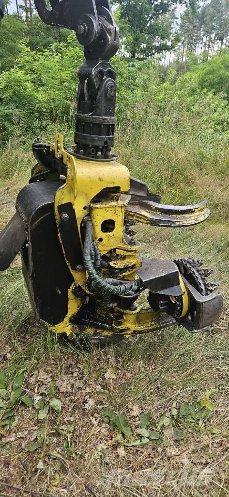 John Deere 1070e 收割机