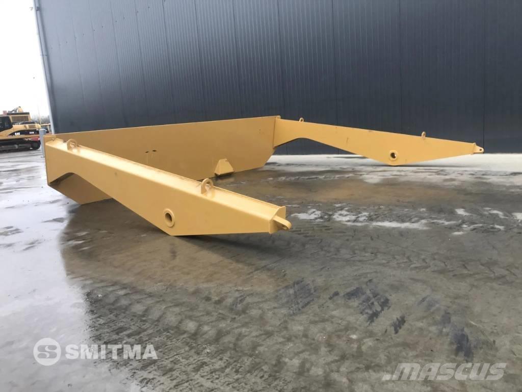 CAT 735- B1N 尾门、后挡板