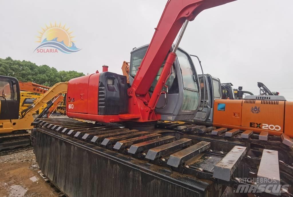 Hitachi ZX 60 水陆两栖挖掘机