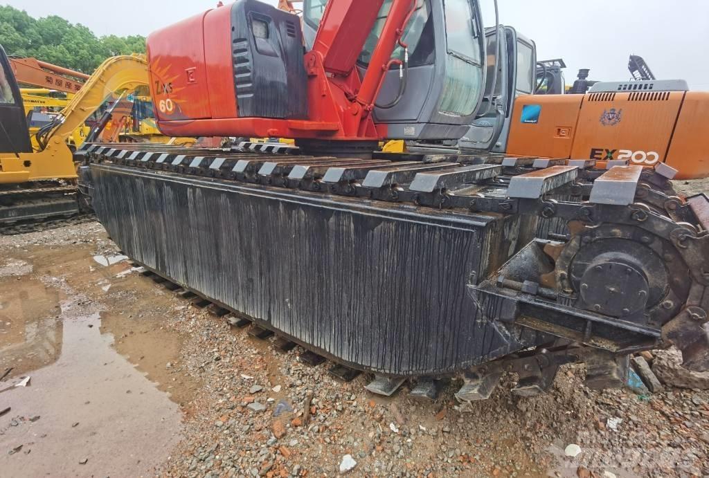 Hitachi ZX 60 水陆两栖挖掘机