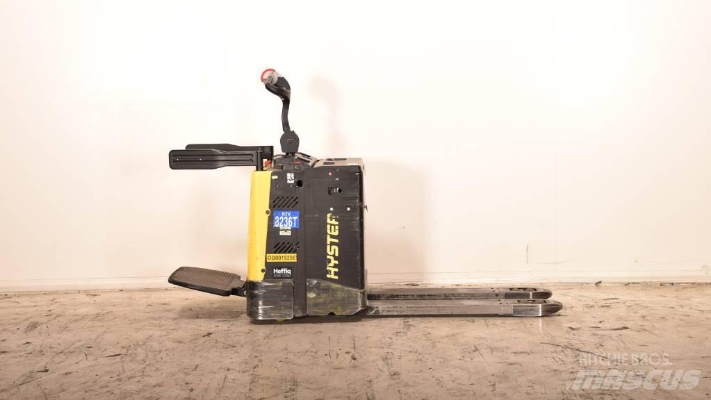 Hyster P 2.0 S 电动搬运车